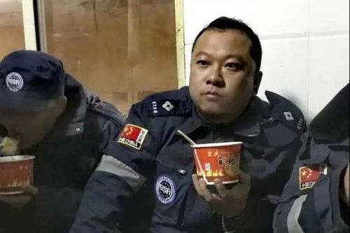 Tình nguyện viên qua đời khi đang vận chuyển vật tư y tế tới Vũ Hán