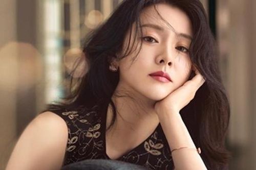Lee Young Ae và nhiều sao Hàn quyên hàng trăm nghìn USD vì Covid-19