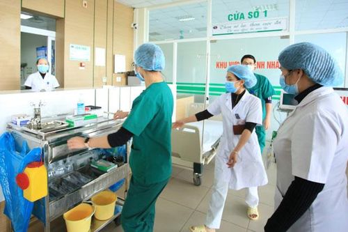 Trái tim, lá phổi ấy và sự hy sinh của những chiến binh áo trắng