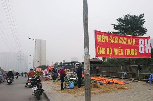 Ngập tràn những sản phẩm nông sản giải cứu tại Hà Nội