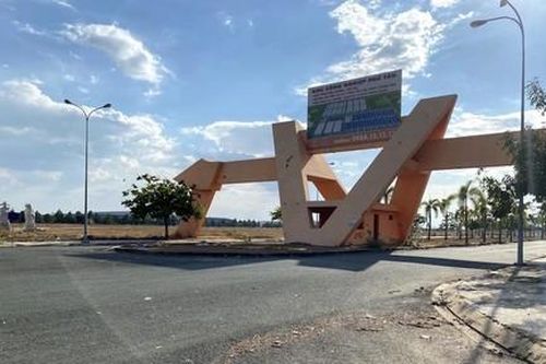 Cảnh đìu hiu tại một khu công nghiệp