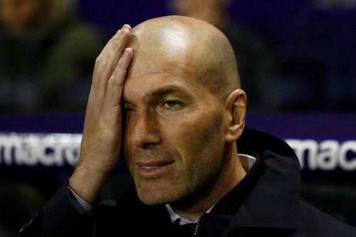 Chiếc mặt nạ của Real Madrid bị gỡ bỏ