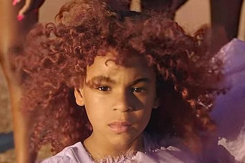 Con gái Beyoncé giành giải thưởng âm nhạc âm nhạc lớn ở tuổi lên 8