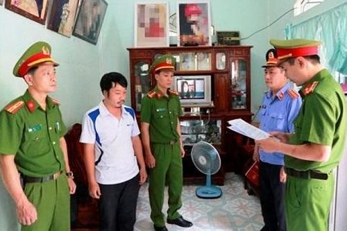 Trượt dài trên cung đường tội lỗi