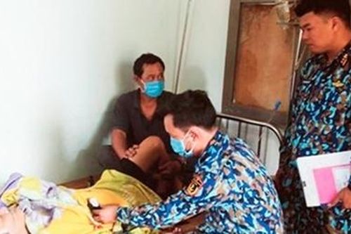 Bệnh xá đảo Sinh Tồn cấp cứu một ngư dân giảm áp do lặn biển