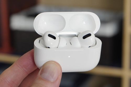 Phiên bản AirPods Pro giá rẻ đang được sản xuất