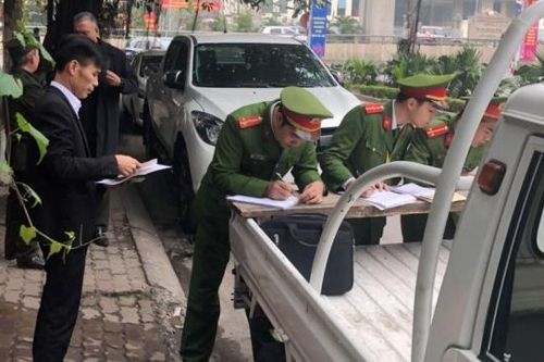 Tăng cường xử lý vi phạm trật tự đô thị, ngăn chặn họp chợ tràn lan