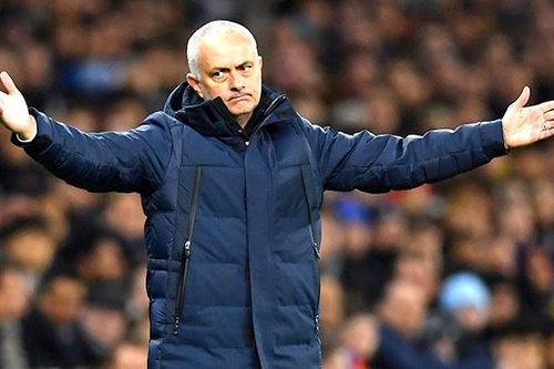 Mourinho còn lâu mới vực dậy được Tottenham