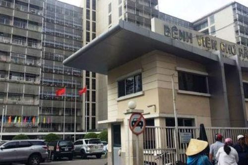TP HCM: Tập trung chống dịch, 2 bệnh viện dừng hoạt động mừng Ngày Thầy thuốc