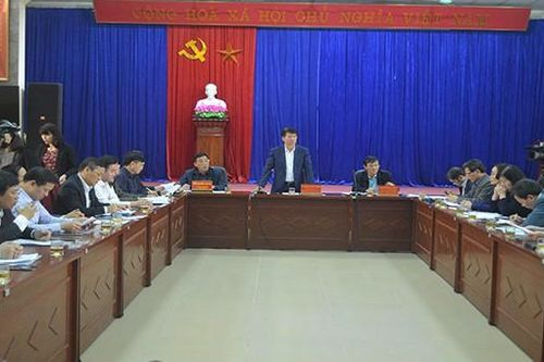 Thứ trưởng Bộ Y tế đến thăm và kiểm tra công tác phòng chống dịch Covid-19 tại Cao Bằng
