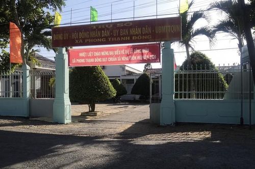 Thông tin mới vụ Chủ tịch xã 'tâm sự' với phụ nữ vắng chồng