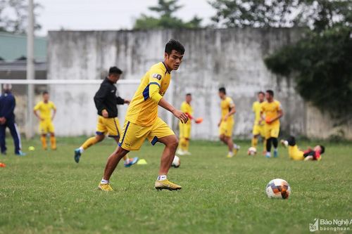 Vương Quốc Trung - kỳ vọng của HLV Quang Trường
