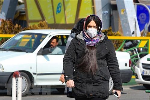 Armenia đóng cửa biên giới, Gruzia hạn chế đi lại với Iran