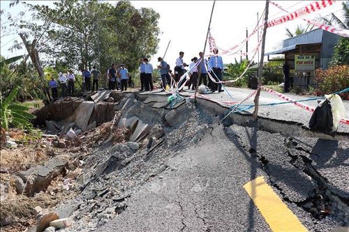 Cà Mau khẩn trương tìm giải pháp ứng phó với hạn, mặn