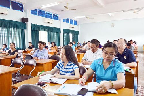 Đào tạo, bồi dưỡng hơn 21.800 lượt cán bộ