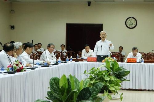 Khẩn trương hoàn thiện hồ sơ để sớm khởi công các dự án