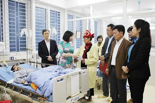 Đoàn kết, sáng tạo, hoàn thành tốt nhiệm vụ chăm sóc, bảo vệ sức khỏe nhân dân
