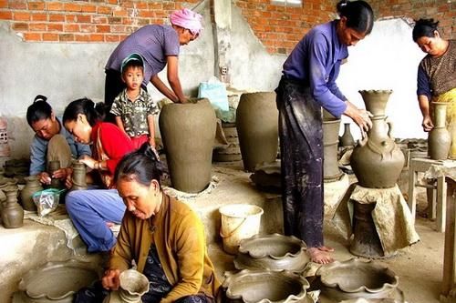 Giữ nét xuân làng gốm
