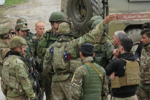 Mỹ tiếp tục chặn đoàn xe quân sự Nga ở miền Bắc Syria