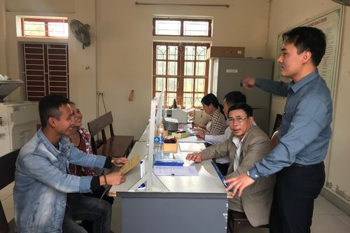 Vượt khó sau sáp nhập