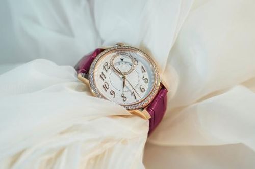 Bộ sưu tập mới dành cho nữ của Vacheron Constantin: Khi Haute Horlogerie gặp gỡ Haute Couture