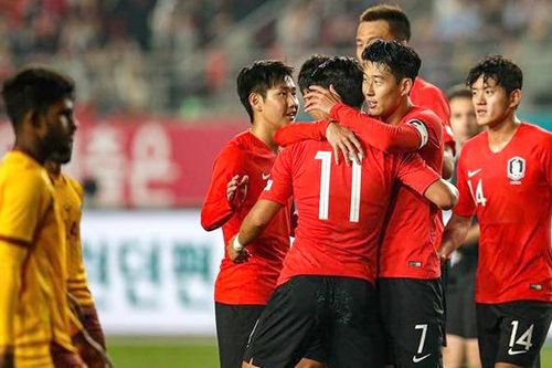 Đến lượt bóng đá Hàn Quốc điêu đứng vì dịch Covid-19