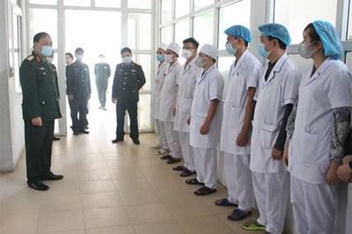 Bộ tư lệnh Quân khu 2 chúc mừng Ngày thầy thuốc Việt Nam