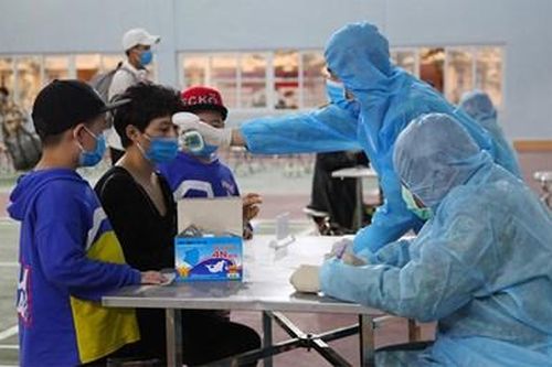 Trường Quân sự tỉnh Quảng Ninh tiếp nhận thêm 20 công dân về cách ly