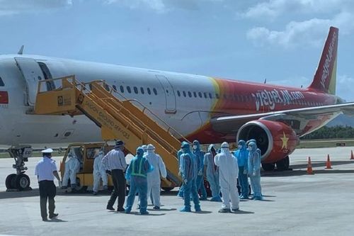 Khách Hàn Quốc tại Đà Nẵng được đưa về nước bằng đường hàng không