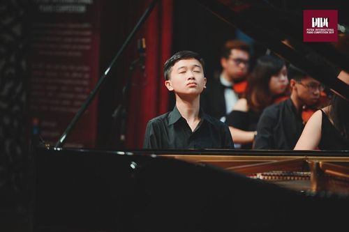 Chuyện về tài năng piano 14 tuổi