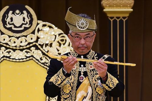 Quốc vương Malaysia gặp riêng các nghị sĩ để tham vấn chọn Thủ tướng mới