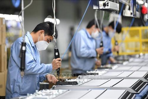 Trung Quốc nỗ lực giảm thiểu tác động của dịch COVID-19 đối với kinh tế