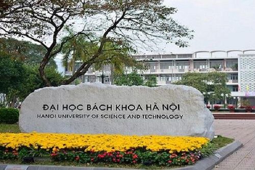 ĐH Bách Khoa Hà Nội chi 435 triệu đồng mua khẩu trang vải tặng sinh viên