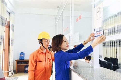 Nhiều giải pháp để nâng cao sự hài lòng của khách hàng sử dụng điện
