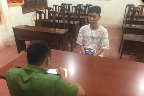 Dùng dao giải quyết mâu thuẫn
