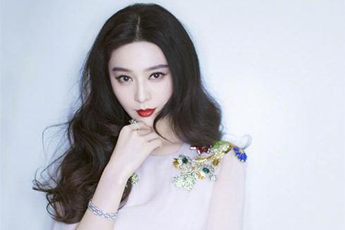 Những tin đồn ảnh hưởng tới sự nghiệp của 'nữ hoàng showbiz' Phạm Băng Băng