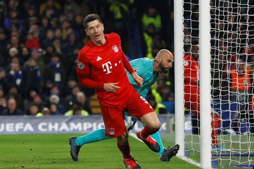 Lewandowski lập hàng loạt kỷ lục sau khi ghi bàn vào lưới Chelsea