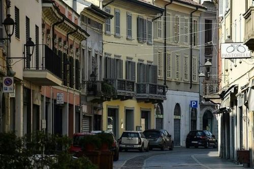 Phong tỏa các thị trấn tại Italy vì dịch Covid-19
