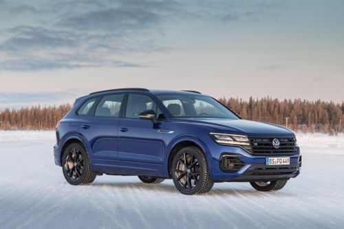 Volkswagen Touareg R - SUV hiệu suất cao mạnh 455 mã lực