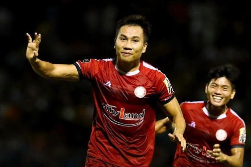 Không có Lee Nguyễn, TP.HCM vẫn đủ sức khuynh đảo V.League