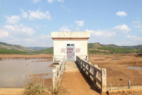 Khởi tố Giám đốc doanh nghiệp vi phạm quy định trong xây dựng công trình gây hậu quả nghiêm trọng