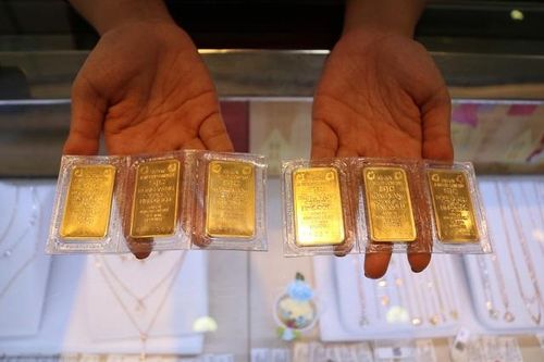 Chuyên gia Cấn Văn Lực: Giá vàng sẽ biến động theo diễn biến dịch bệnh Covid - 19