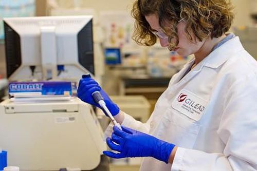 Mỹ lần đầu thử nghiệm lâm sàng thuốc điều trị virus Covid-19