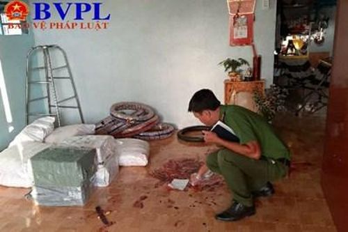 Đánh bài ghi nợ 15 triệu không trả bị bạn đâm tử vong
