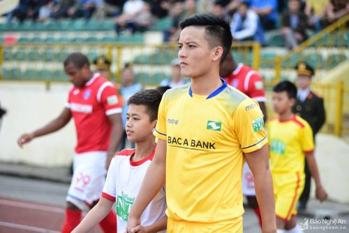 Trung vệ Hoàng Văn Khánh chính thức làm đội trưởng SLNA tại V.League 2020