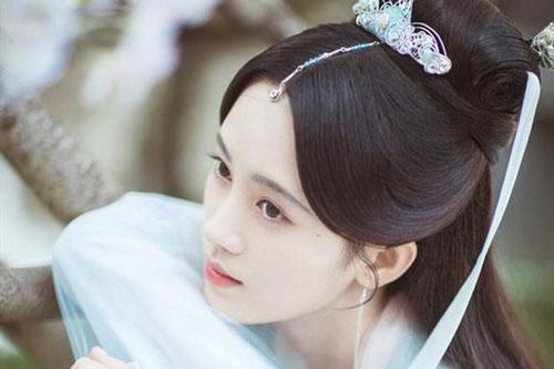 Top 10 diễn viên mặc trang phục cổ trang màu trắng như 'thần tiền thoát tục' trên màn ảnh Hoa ngữ