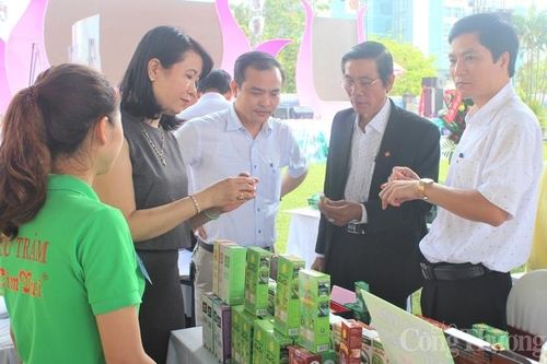 Thừa Thiên Huế: Sôi động thị trường tinh dầu tràm