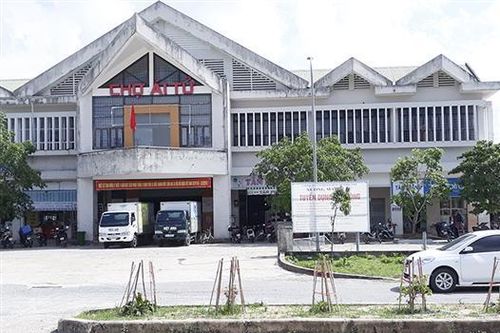 Triệu Phong đẩy mạnh phát triển thương mại - dịch vụ