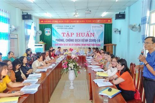 Tập huấn phòng, chống Covid-19 cho giáo viên