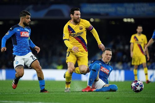 Messi tịt ngòi, Barca chật vật hòa Napoli